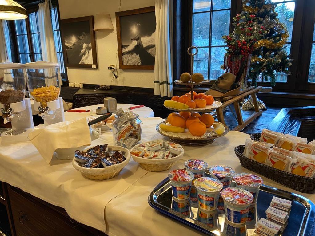 Hotel La Fontaine Oulx 외부 사진