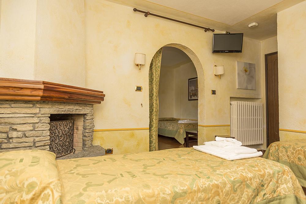 Hotel La Fontaine Oulx 외부 사진